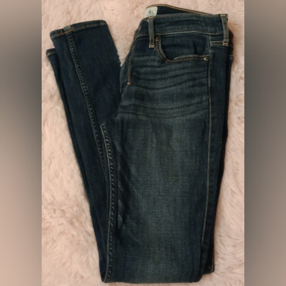 Abercrombie & Fitch Super Skinny Jeans 4R 27X31